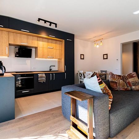 Mirador Bohemian Apt With Views Over Old Town And Tampa Mountain, Near Poiana Brasov Exterior photo